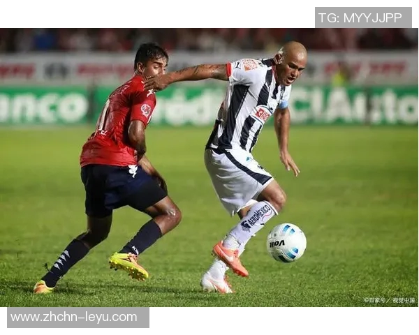 蒙特瑞与阿苏尔的激烈对决展现足球魅力与战术智慧的巅峰较量